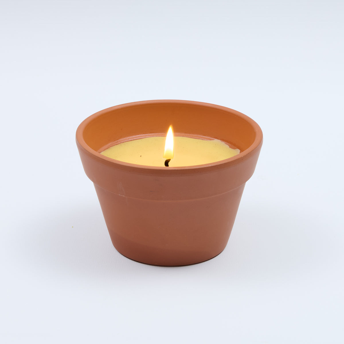 Kleine Citronella Terrakotta-Kerzenschale für den Tripod-Ständer aus Bambus
