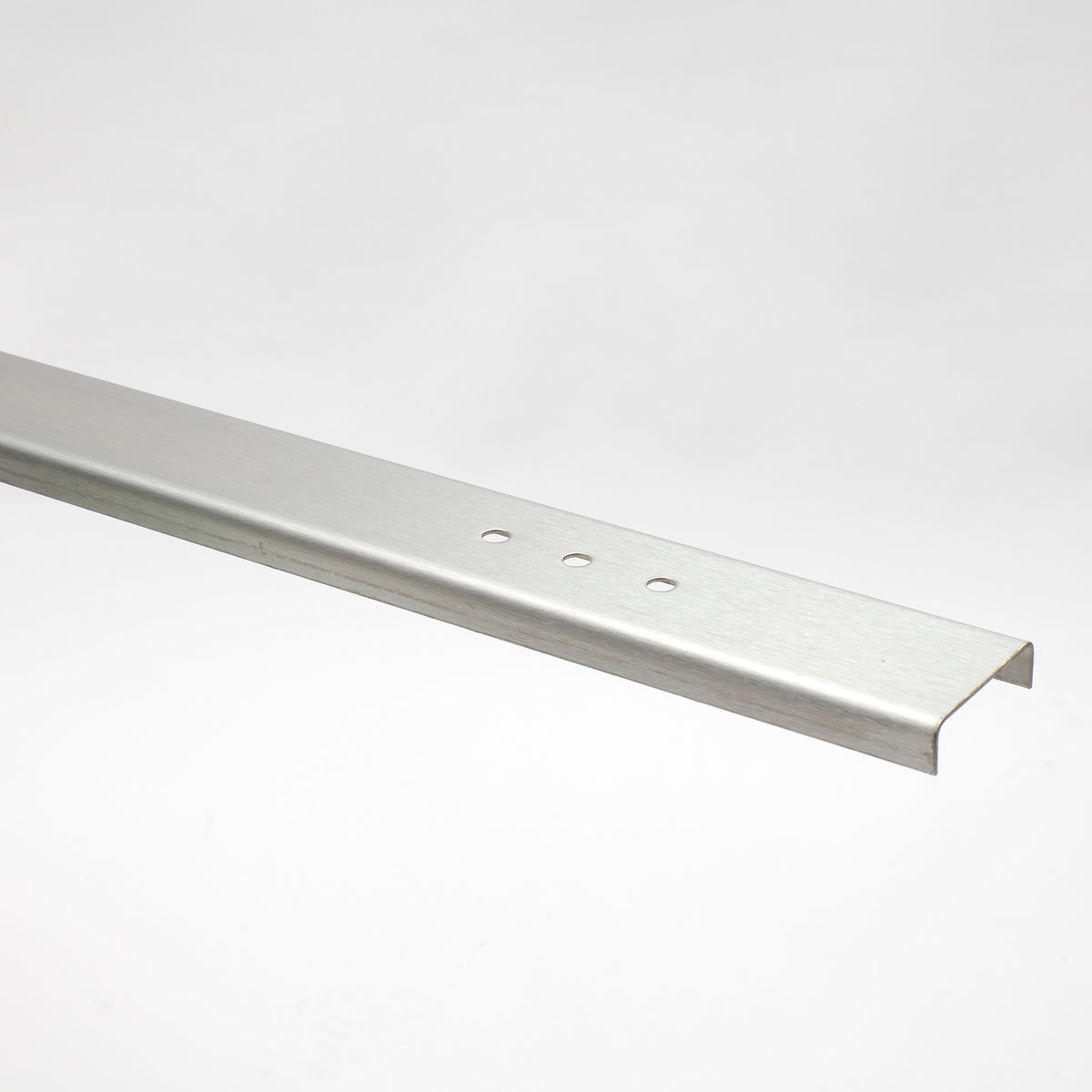 Detailfoto Montageschiene für Gabionenkorbmontage